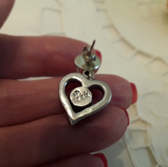 NEW,J&M DESIGNS 925 STERLING ONYX HEART EARRINGS - Picture 6 of 11